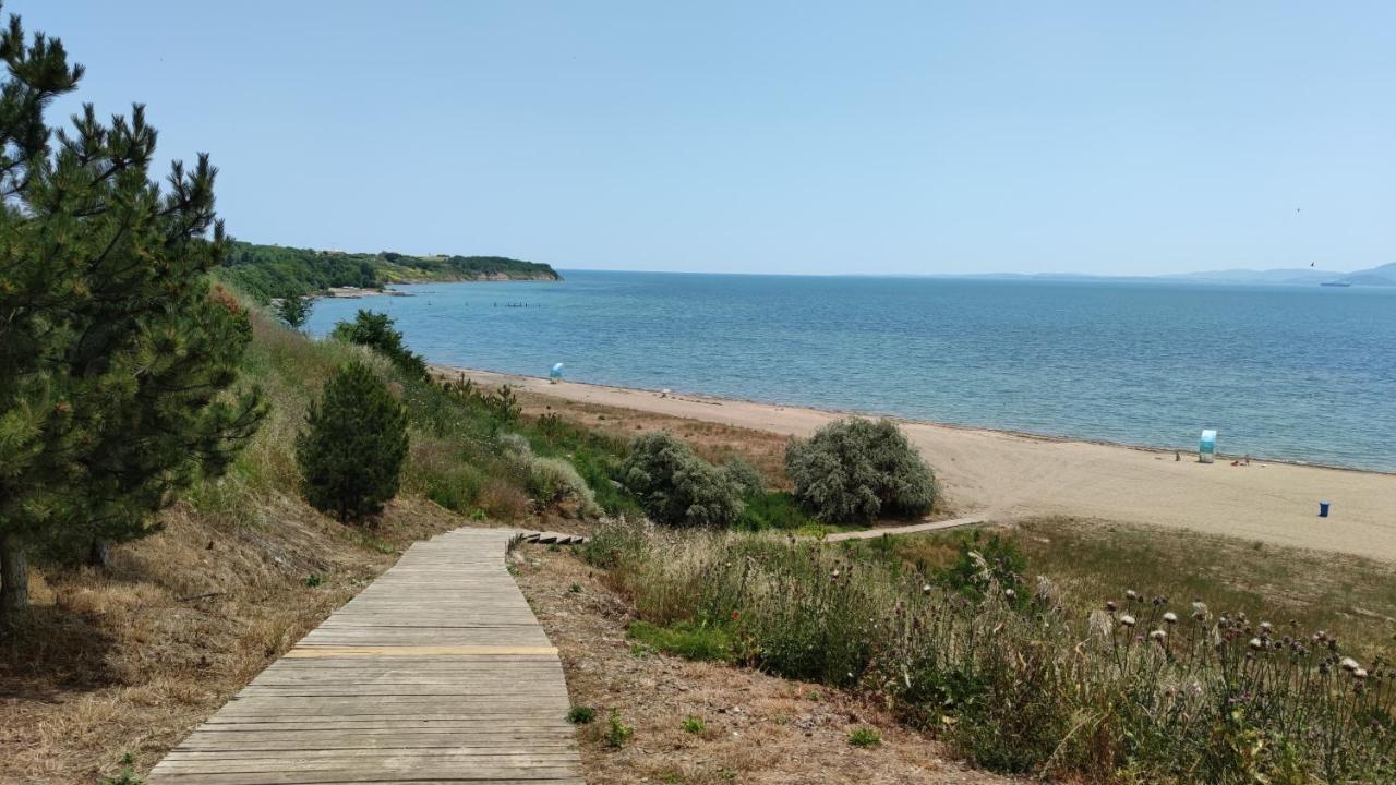 Day Dream Apartment Burgas ภายนอก รูปภาพ