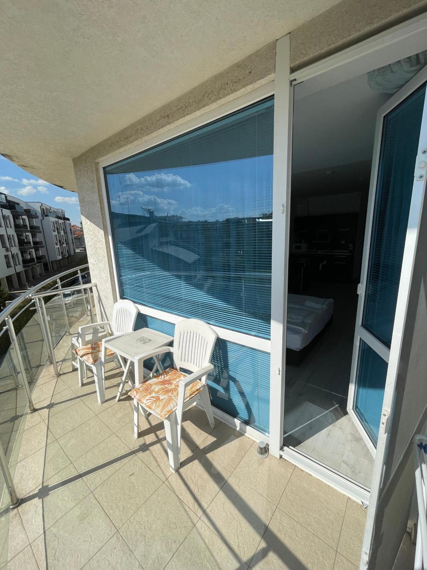 Day Dream Apartment Burgas ภายนอก รูปภาพ